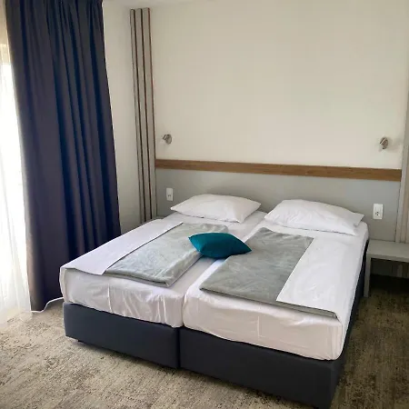 Barbara 4* ネウム