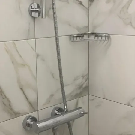 Barbara 4* ネウム